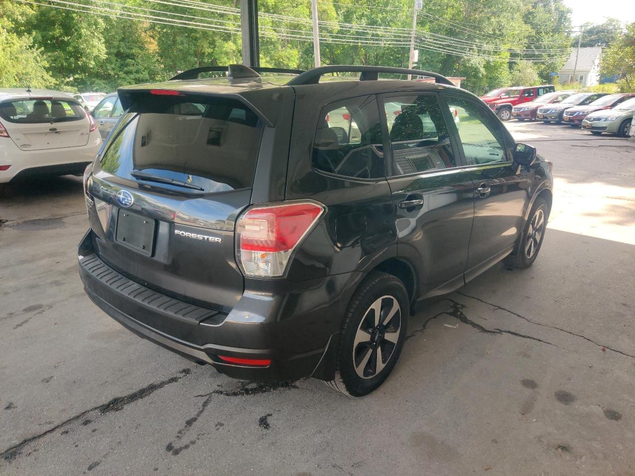 Subaru Forester 2.5i Premium CVT 2018