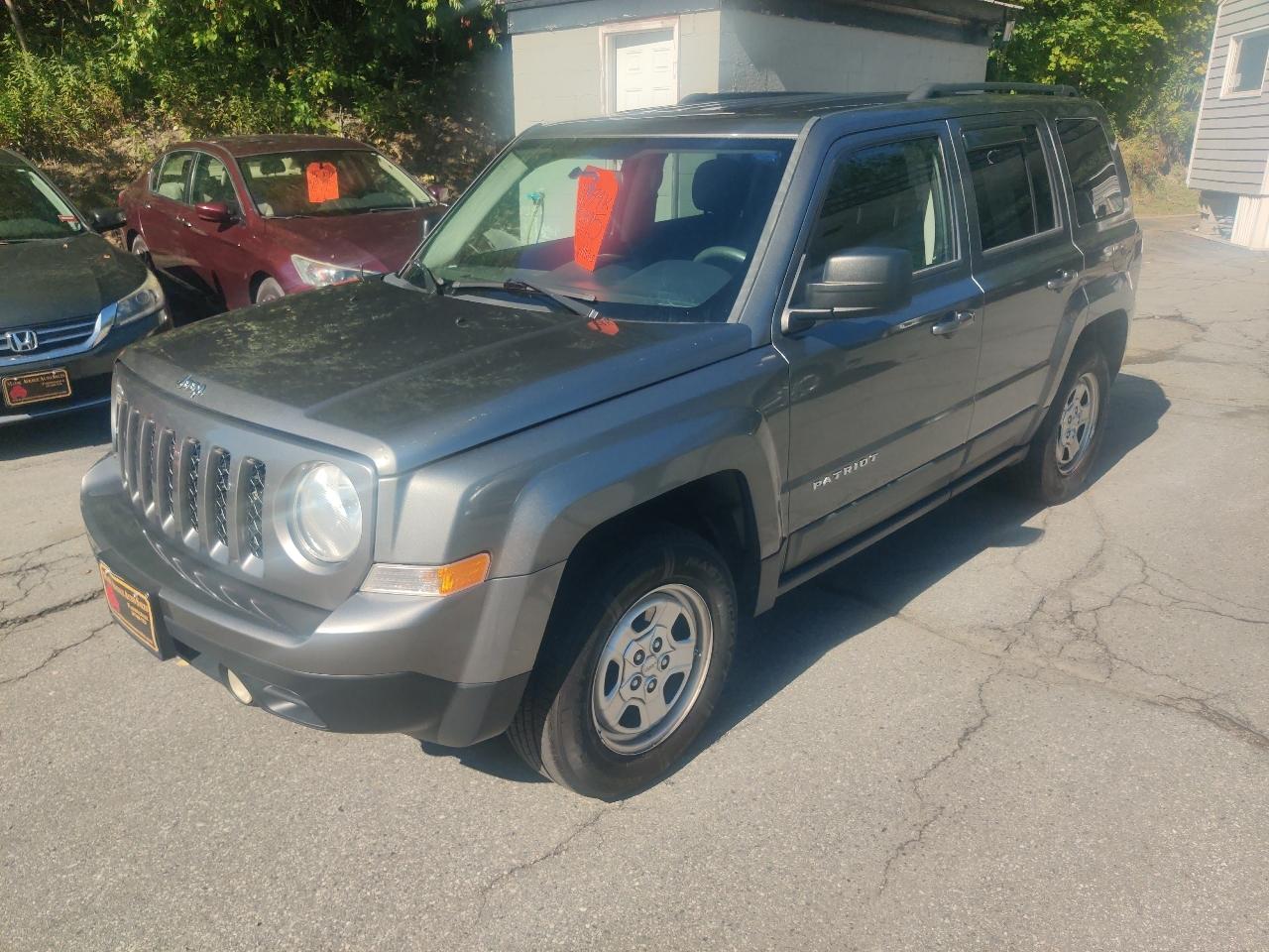 Jeep Patriot Sport 4WD 2012