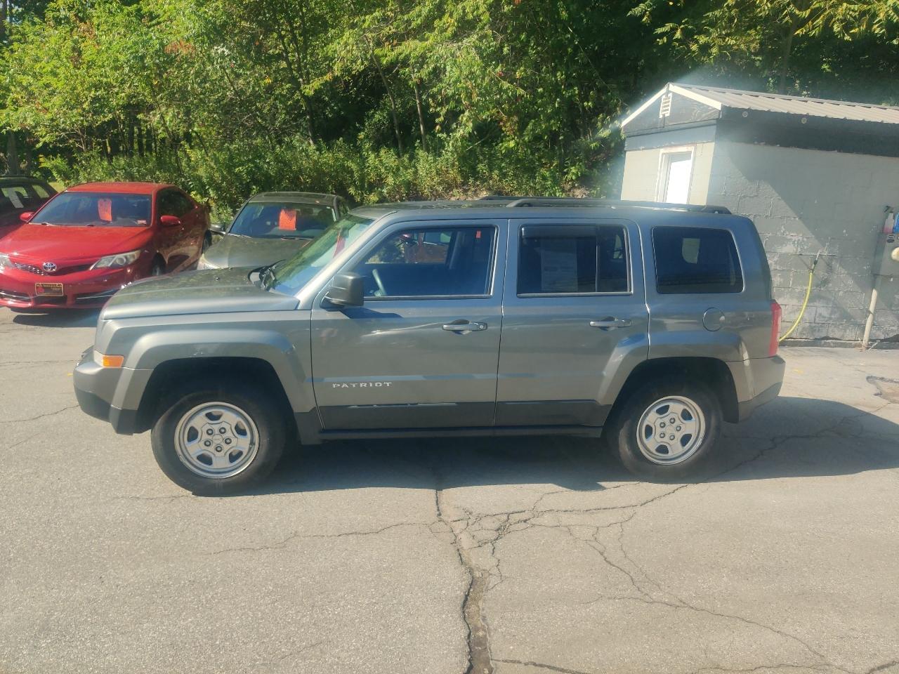 Jeep Patriot Sport 4WD 2012