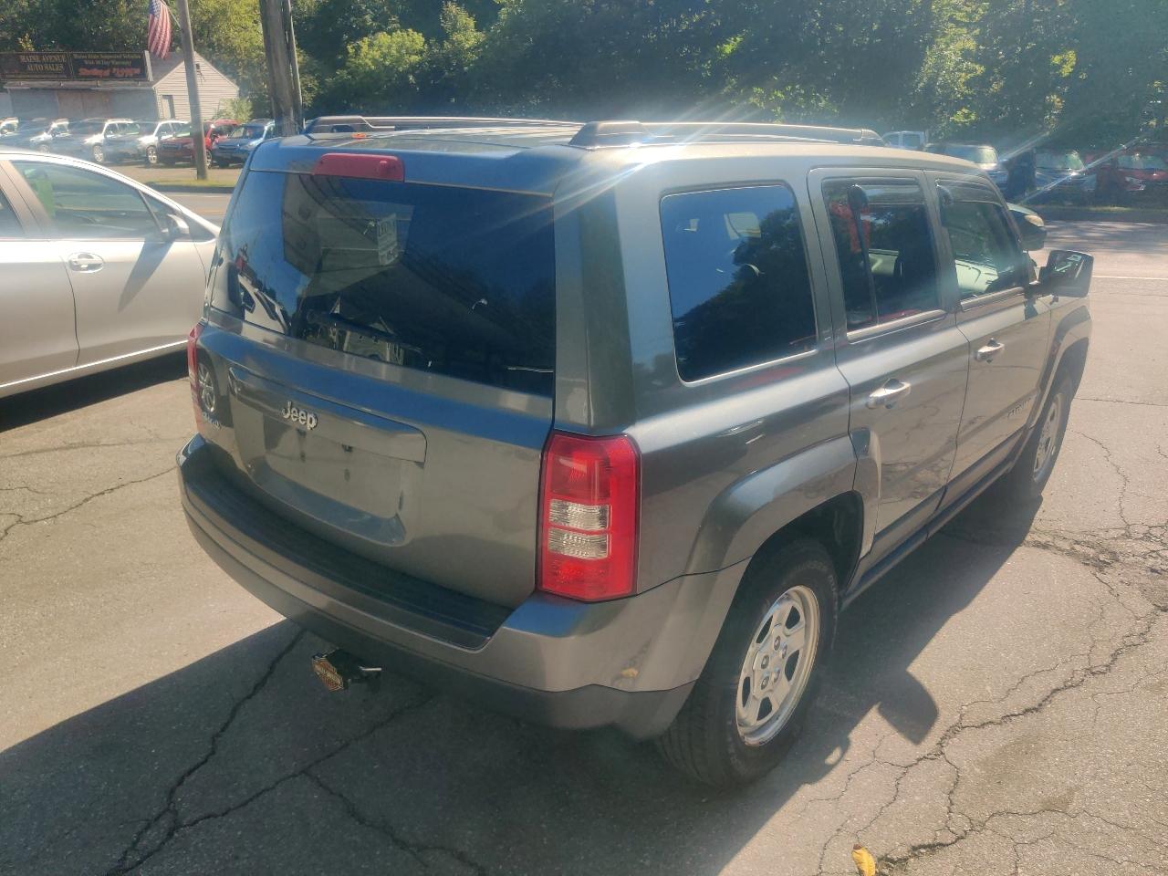 Jeep Patriot Sport 4WD 2012