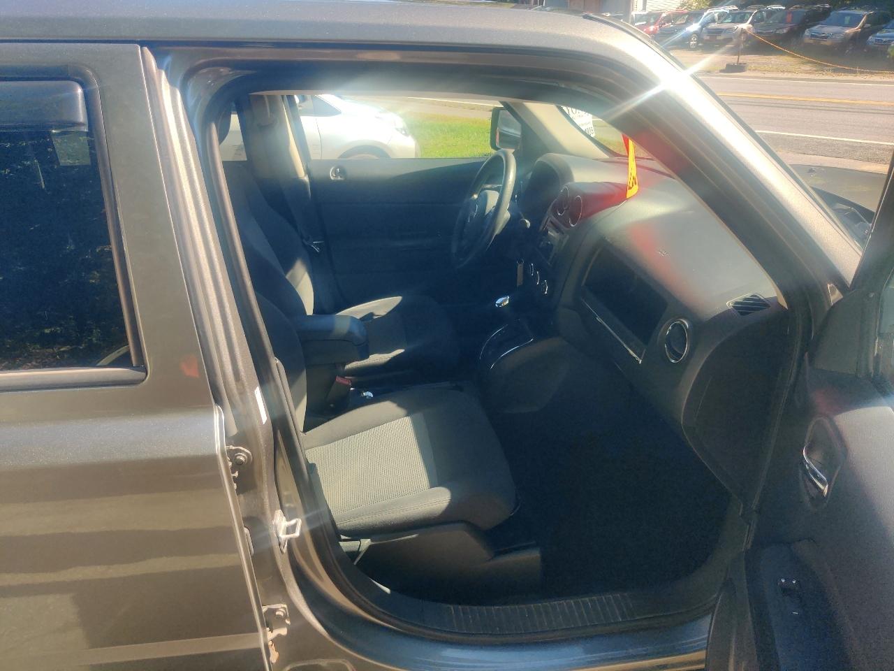 Jeep Patriot Sport 4WD 2012