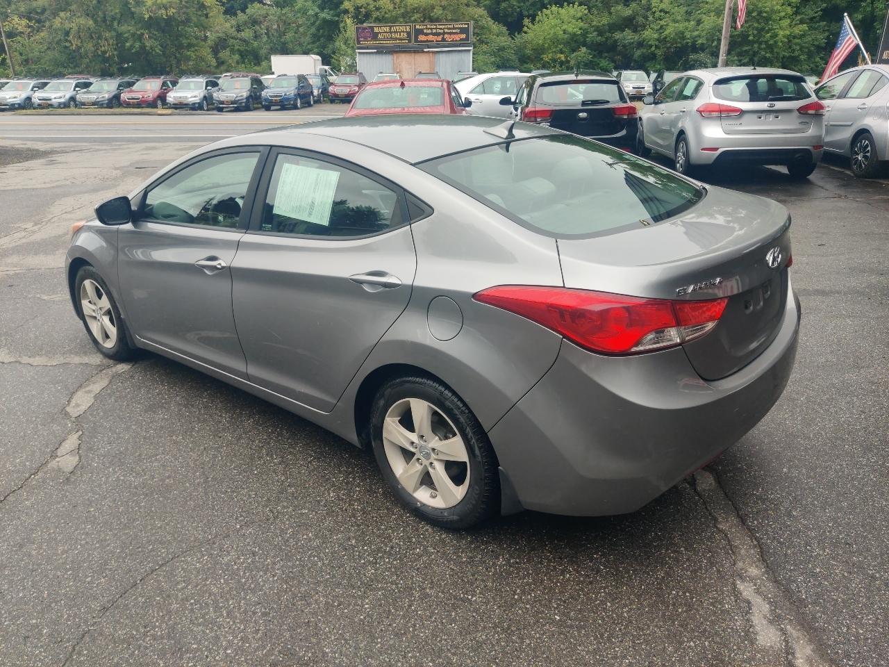 Hyundai Elantra SE Auto 2013