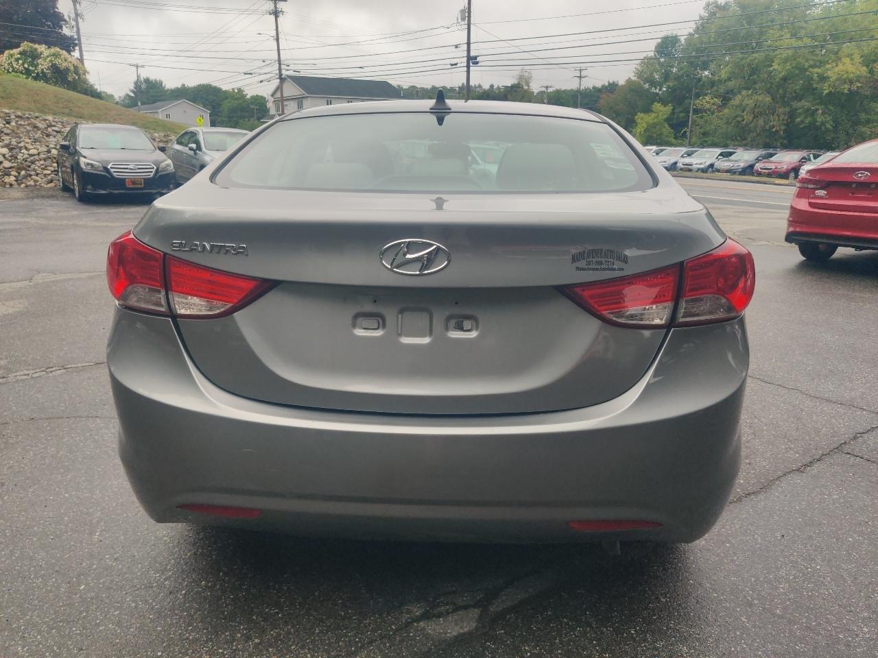Hyundai Elantra SE Auto 2013