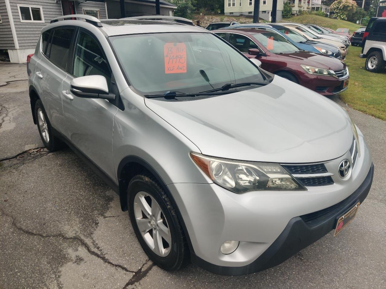 Toyota RAV4 XLE AWD 2013