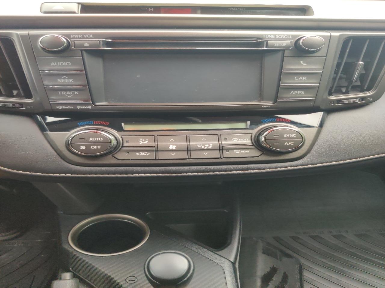 Toyota RAV4 XLE AWD 2013
