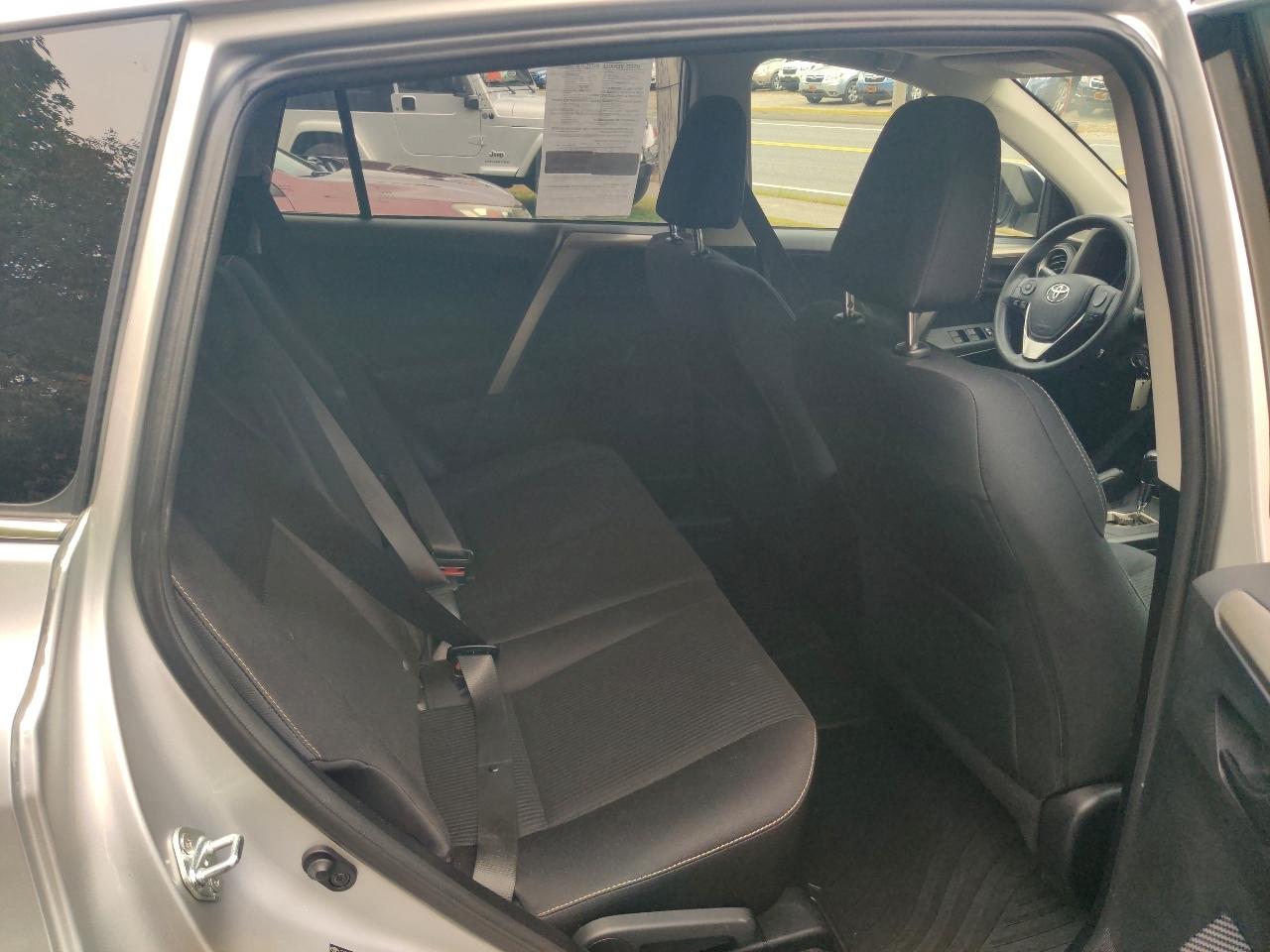 Toyota RAV4 XLE AWD 2013
