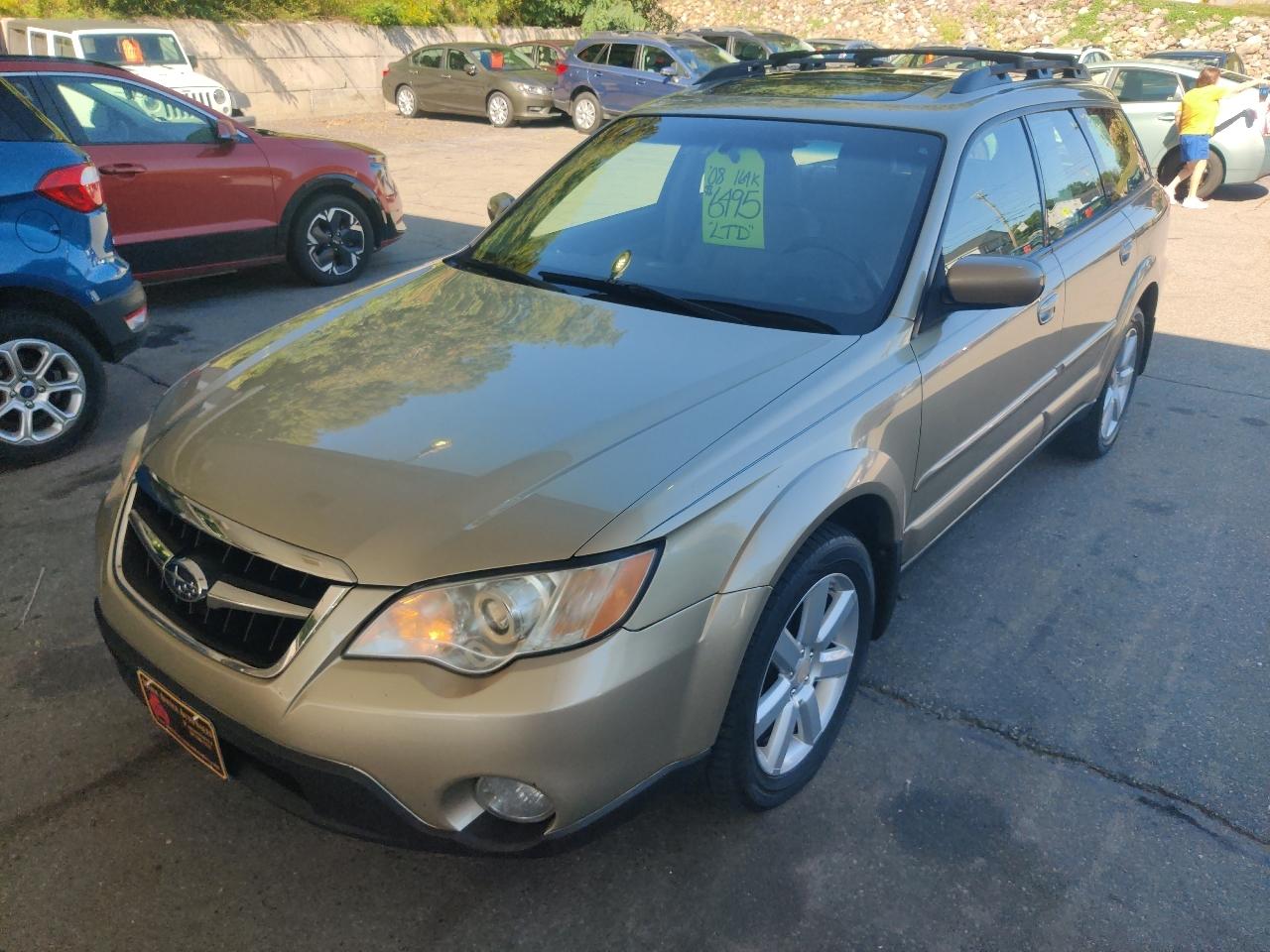 Subaru Outback photo 2
