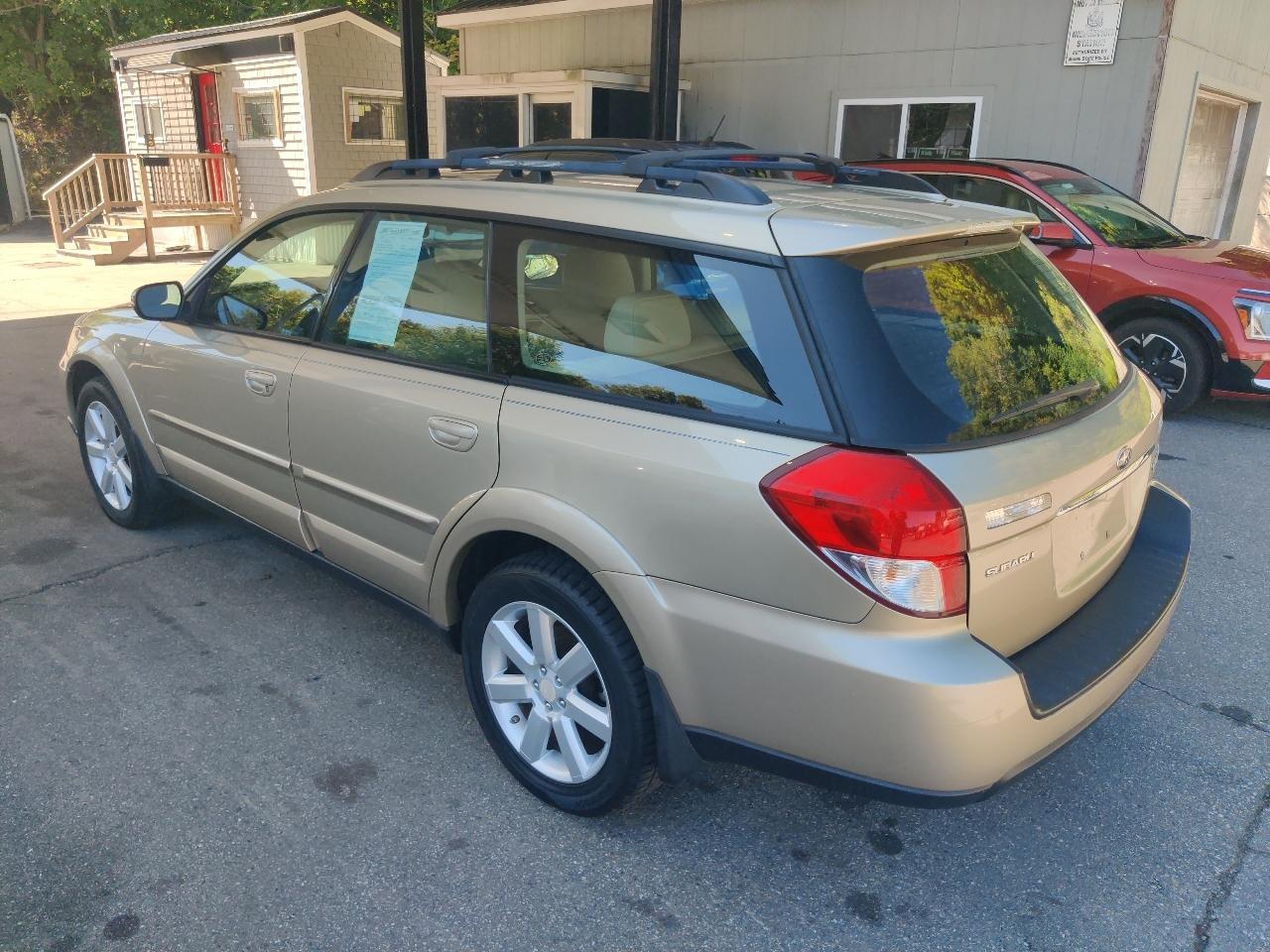 Subaru Outback photo 4