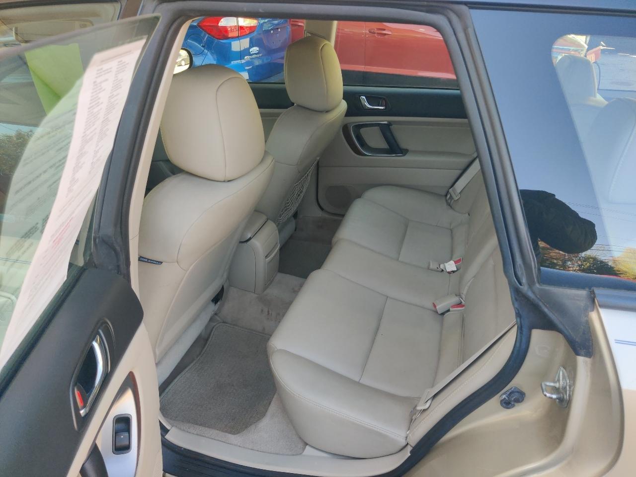 Subaru Outback photo 13