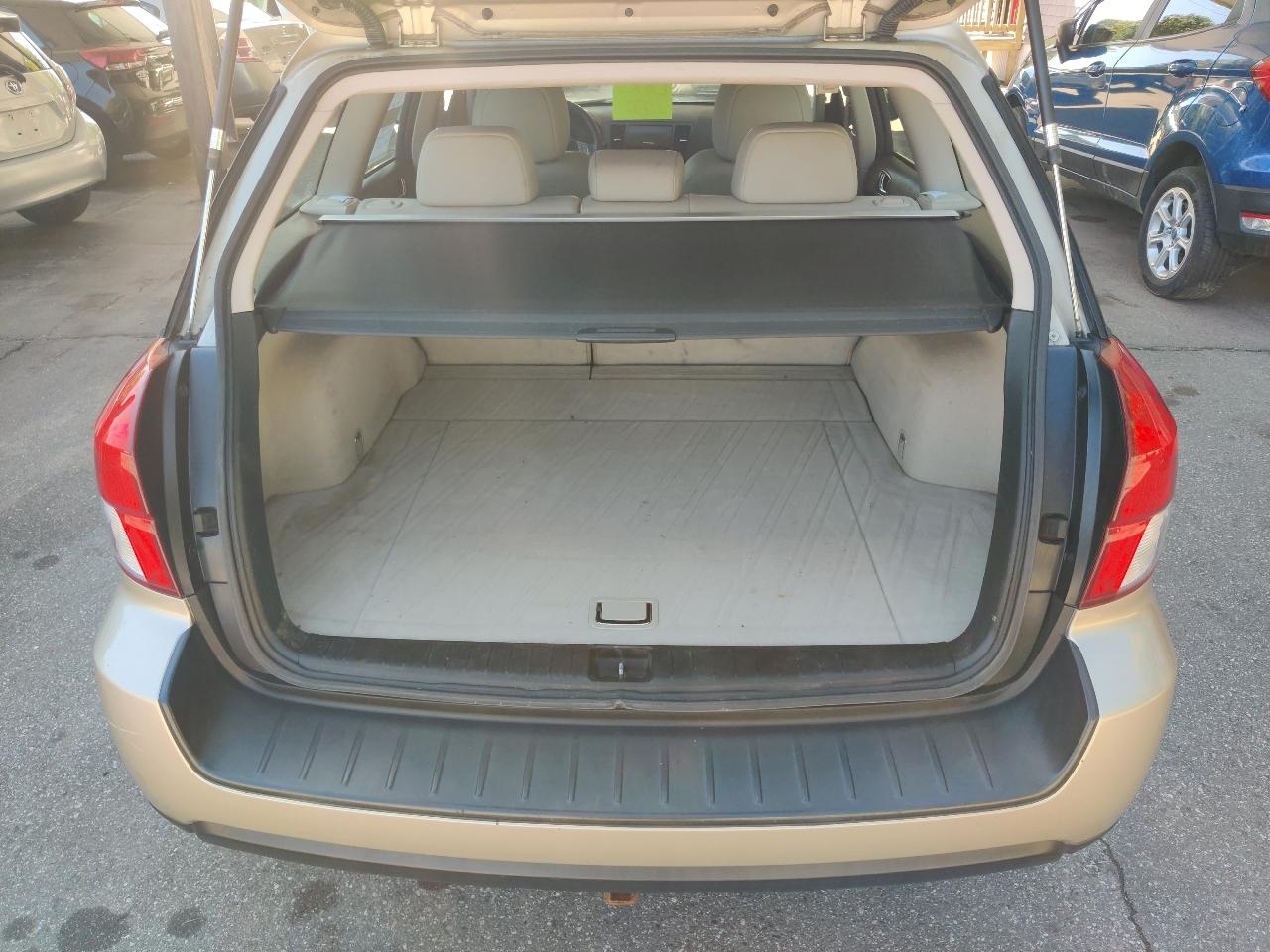 Subaru Outback photo 14