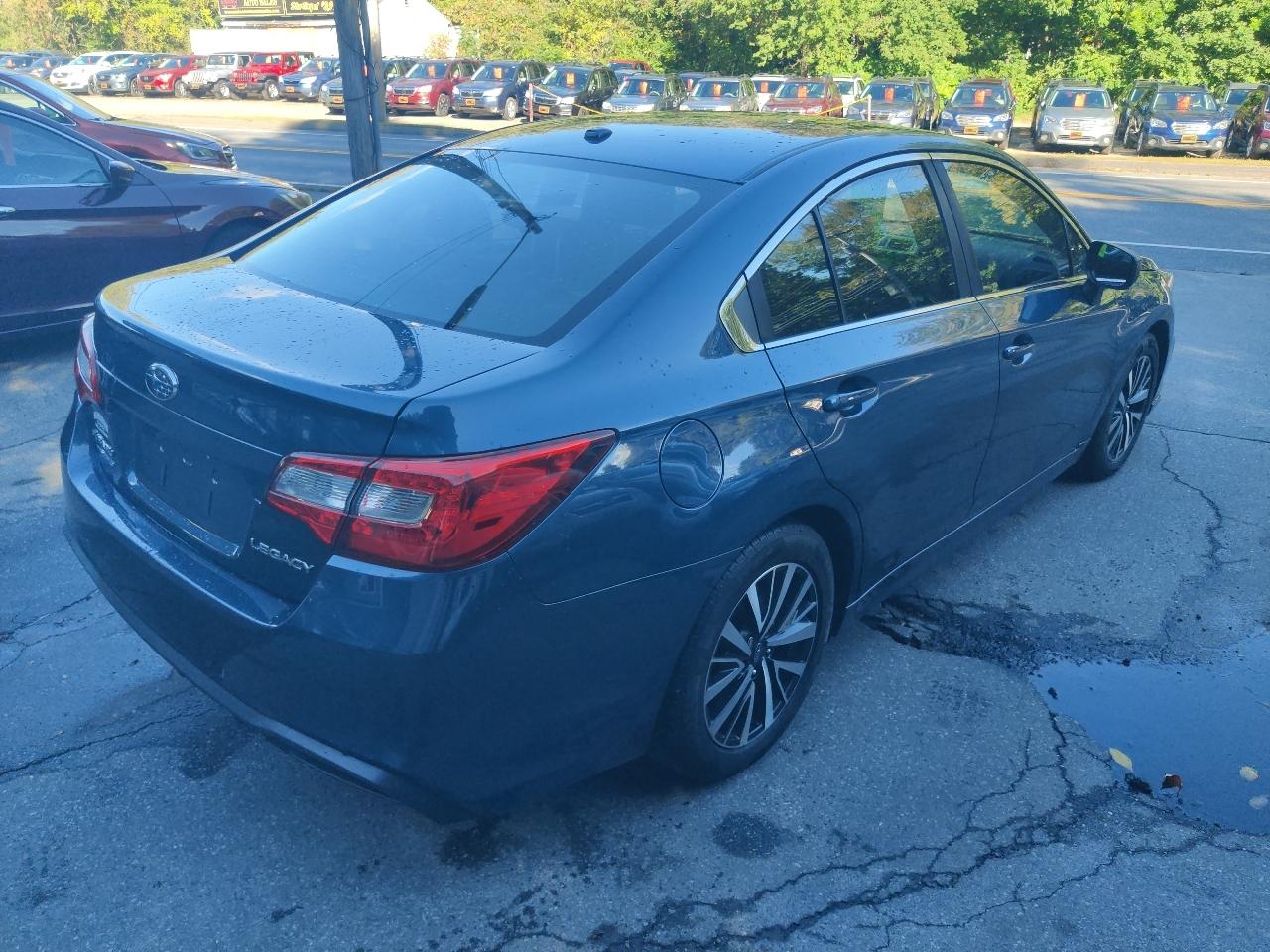 Subaru Legacy 2.5i Premium 2019