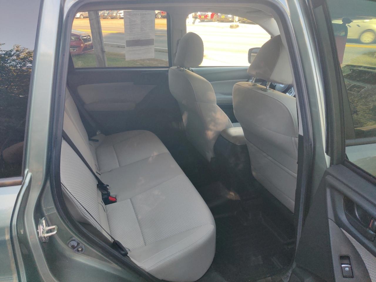 Subaru Forester 2.5i Premium PZEV CVT 2017