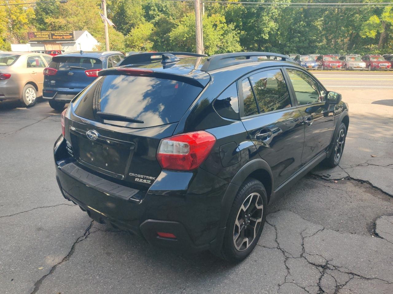 Subaru Crosstrek 2.0i Limited PZEV CVT 2016