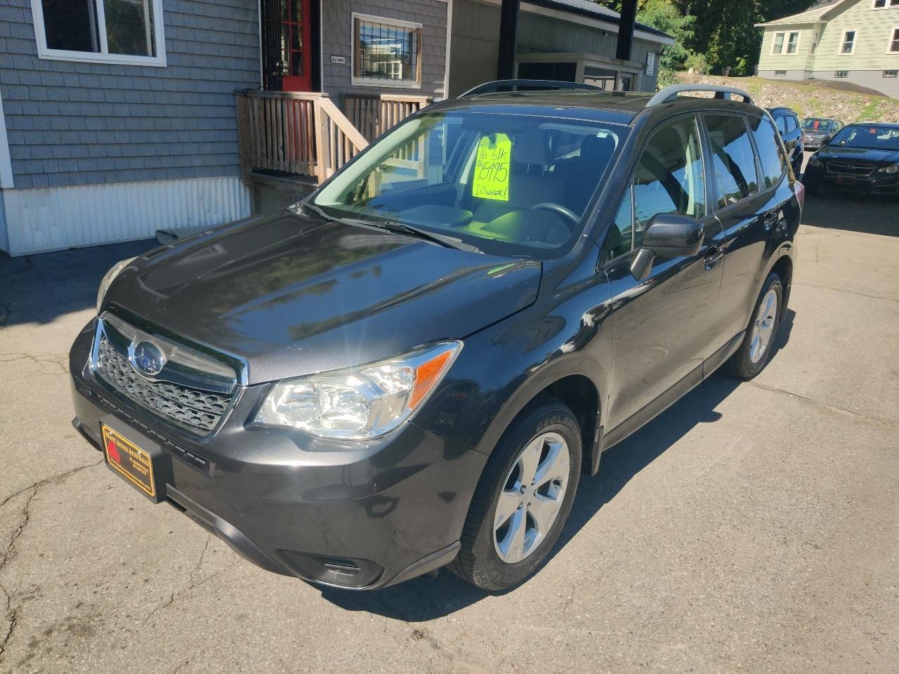 Subaru Forester 2.5i Premium PZEV CVT 2016