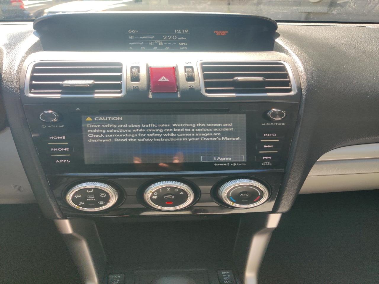 Subaru Forester 2.5i Premium PZEV CVT 2016