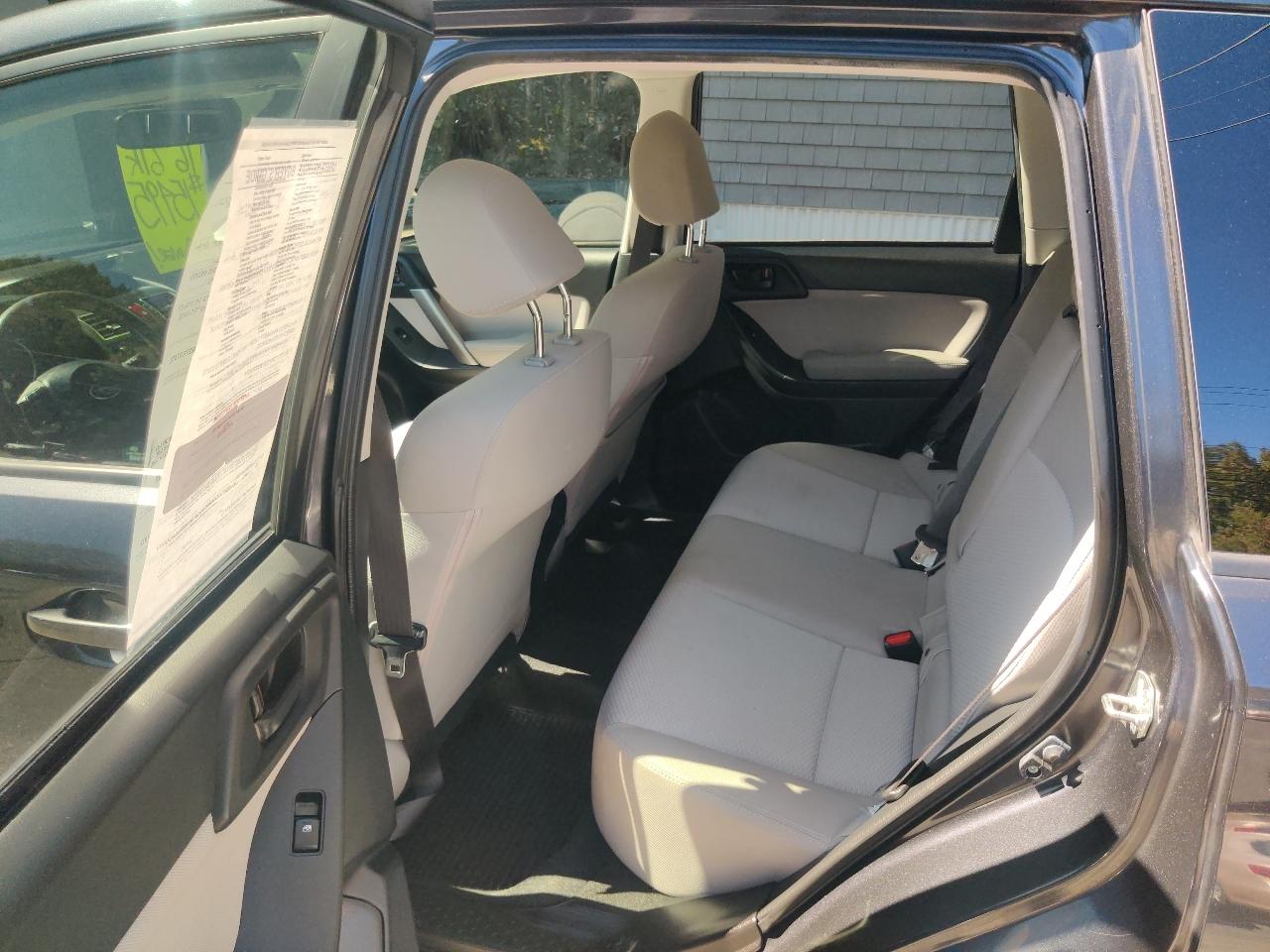 Subaru Forester 2.5i Premium PZEV CVT 2016