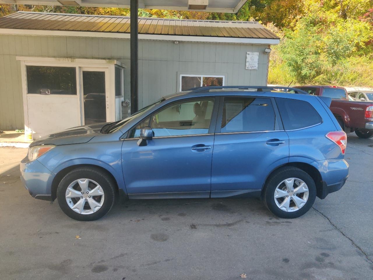 Subaru Forester 2.5i Limited w/EyeSight Pkg 2015