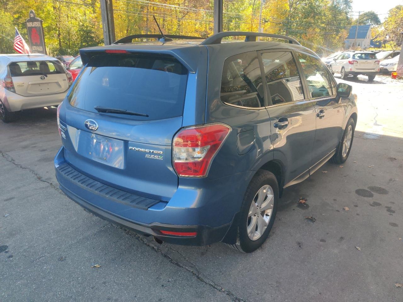 Subaru Forester 2.5i Limited w/EyeSight Pkg 2015