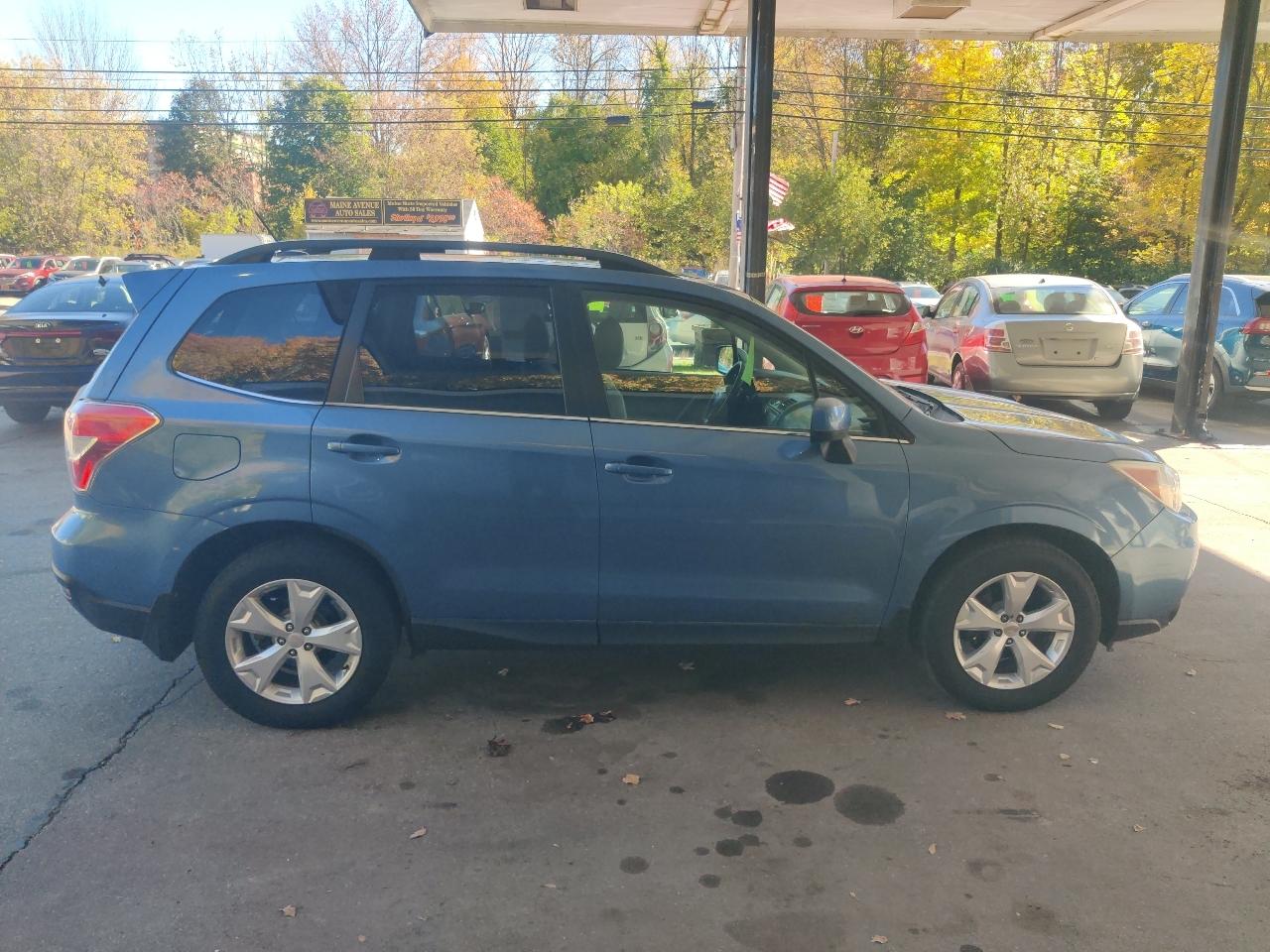 Subaru Forester 2.5i Limited w/EyeSight Pkg 2015