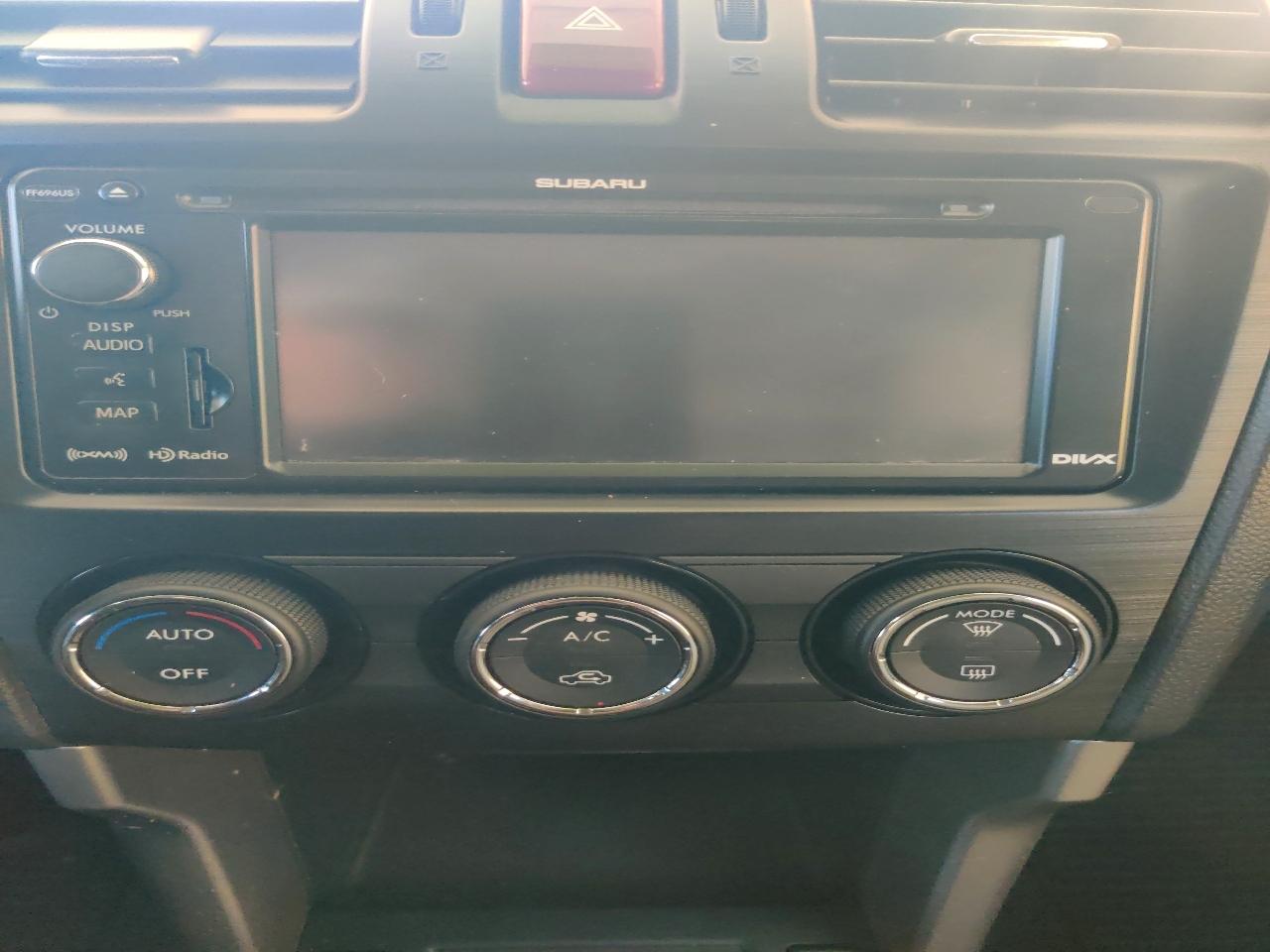 Subaru Forester 2.5i Limited w/EyeSight Pkg 2015