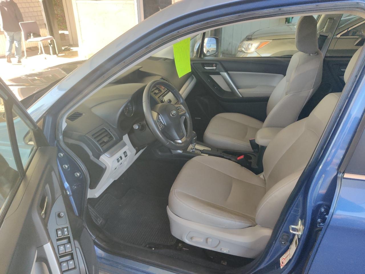 Subaru Forester 2.5i Limited w/EyeSight Pkg 2015