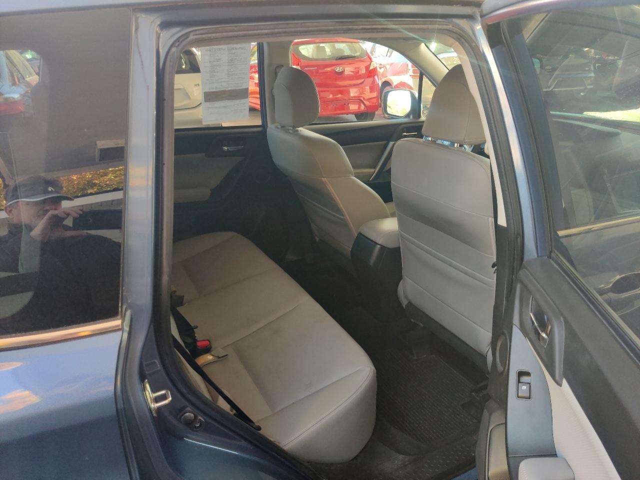 Subaru Forester 2.5i Limited w/EyeSight Pkg 2015