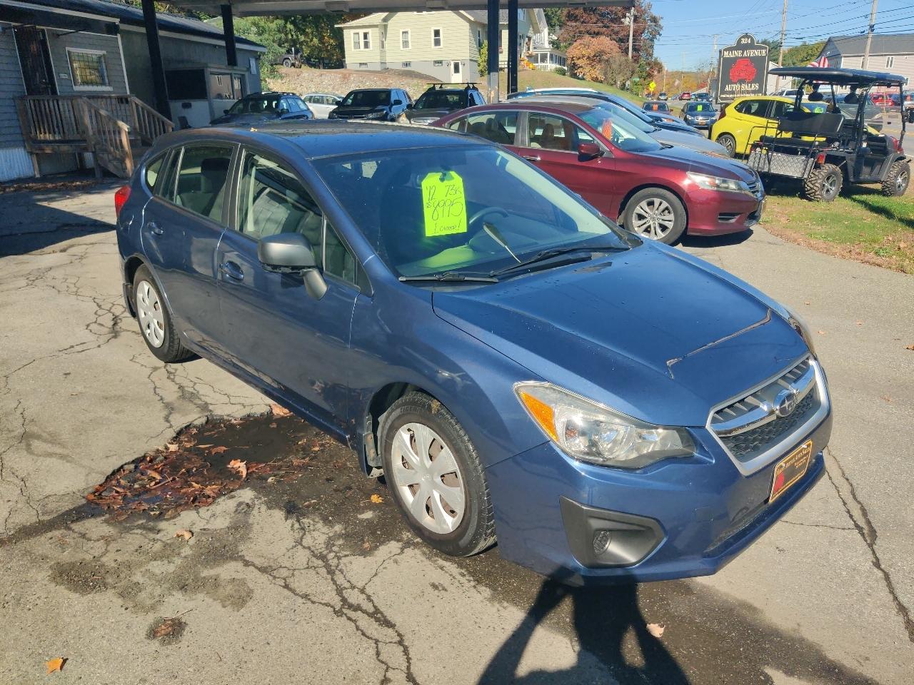 Subaru Impreza Base 5-Door 2012