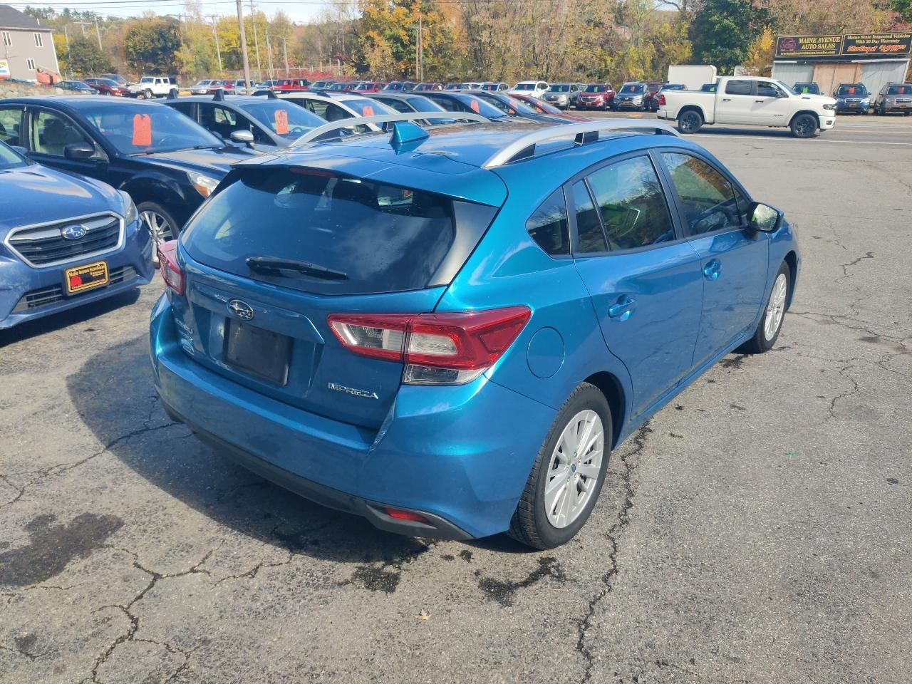 Subaru Impreza 2.0i Premium CVT 5-Door 2018