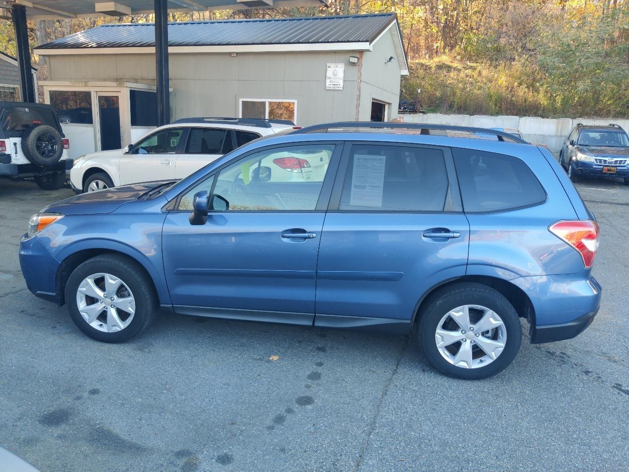Subaru Forester 2.5i Premium PZEV CVT 2016