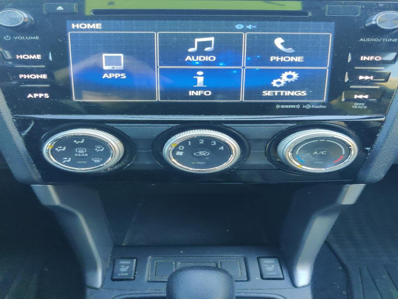 Subaru Forester 2.5i Premium PZEV CVT 2016