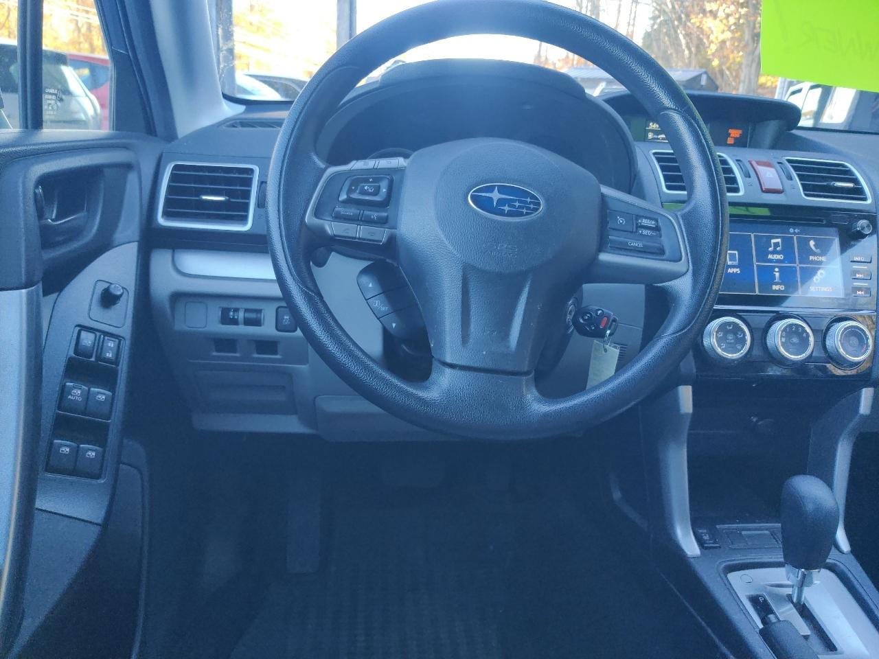 Subaru Forester 2.5i Premium PZEV CVT 2016