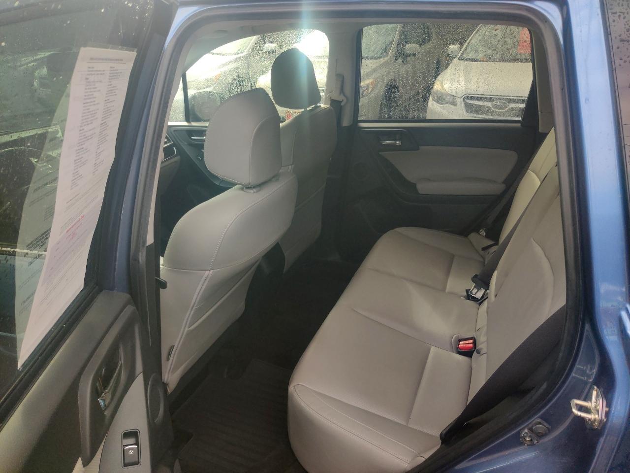 Subaru Forester 2.5i Limited 2017