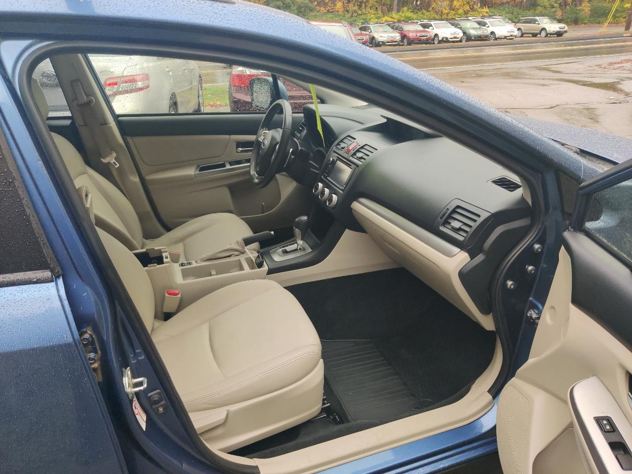 Subaru XV Crosstrek Hybrid 2.0i Touring 2014