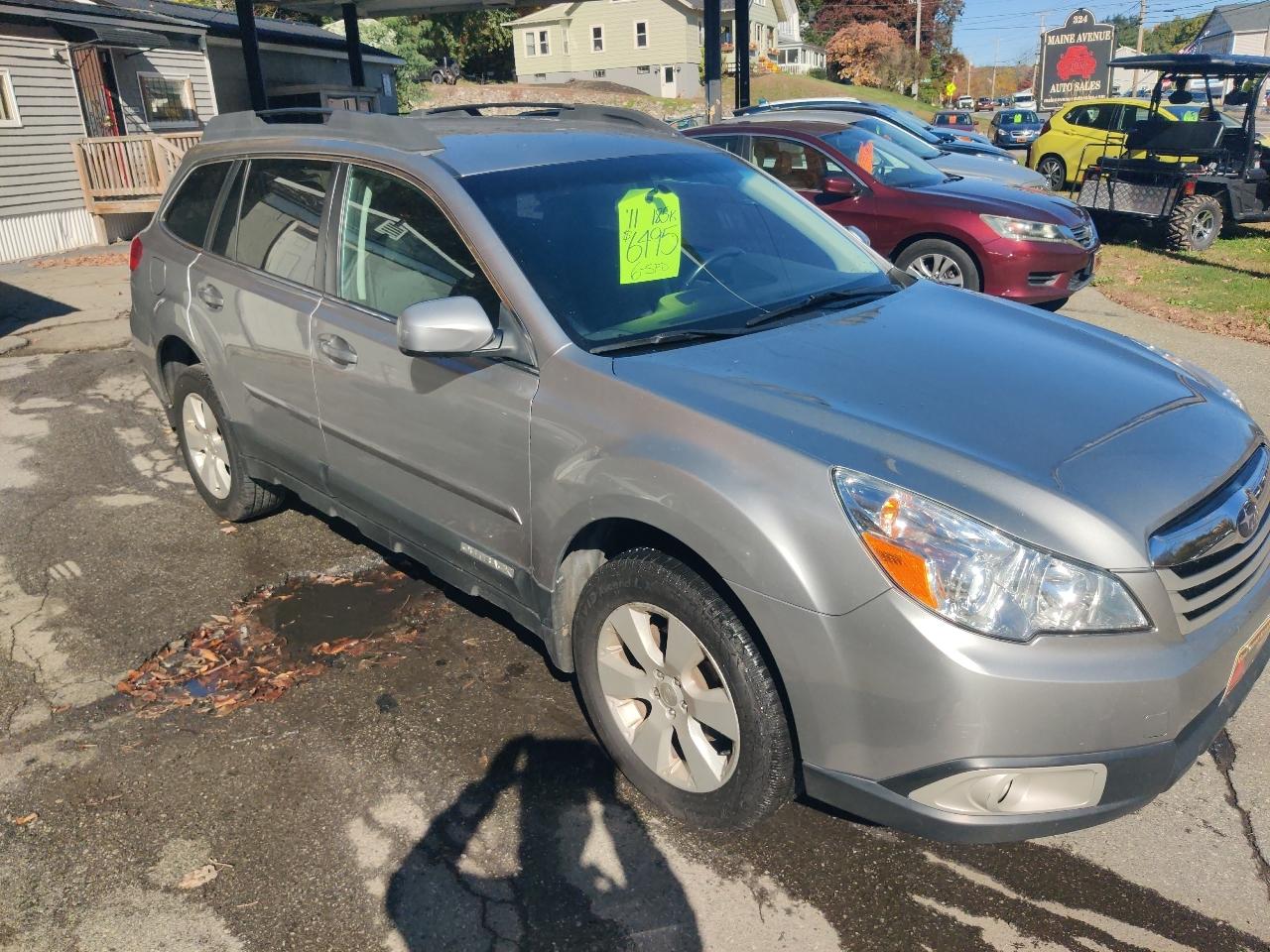 Subaru Outback 2.5i Premium 2011