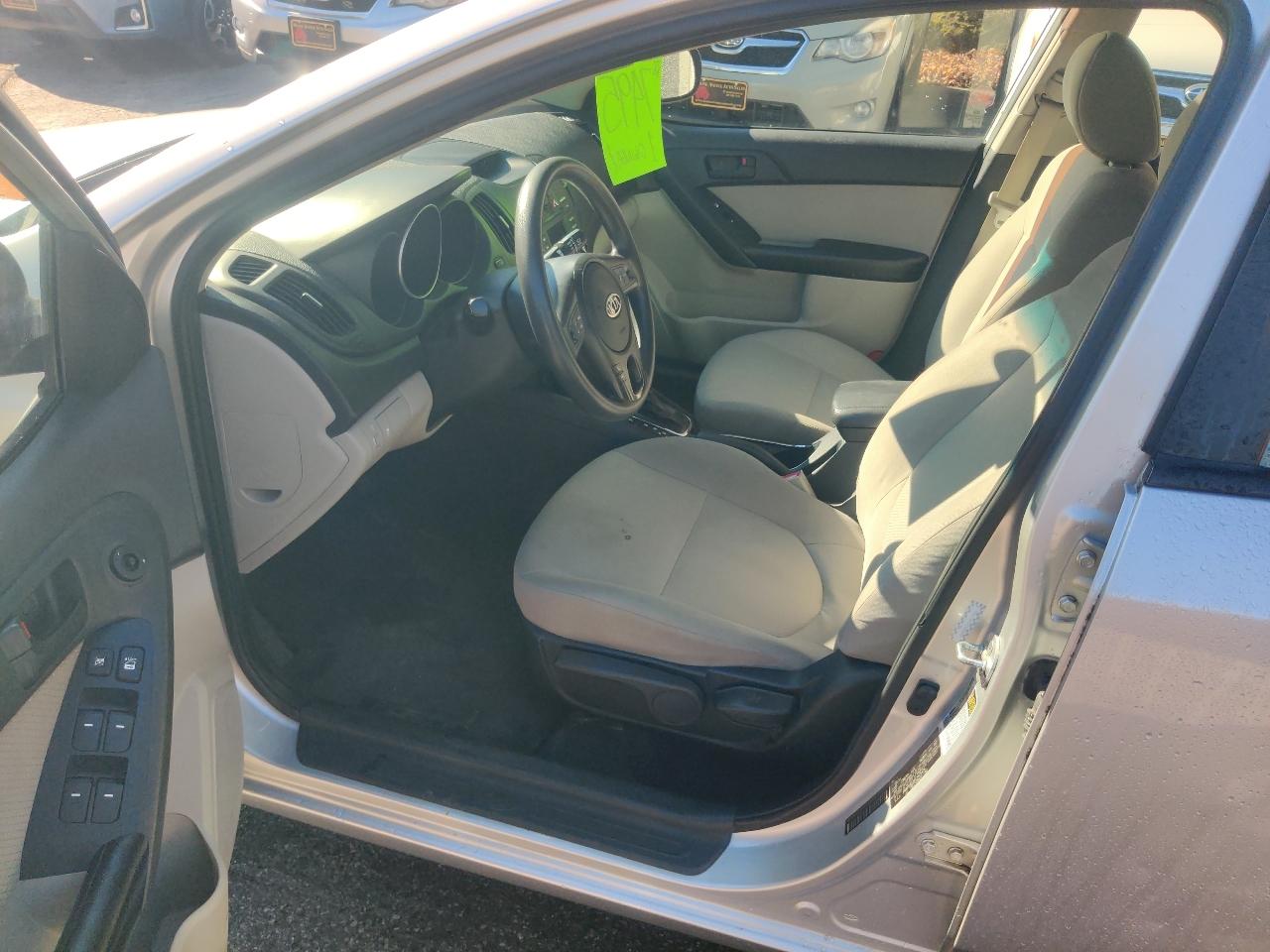 Kia Forte EX 2012