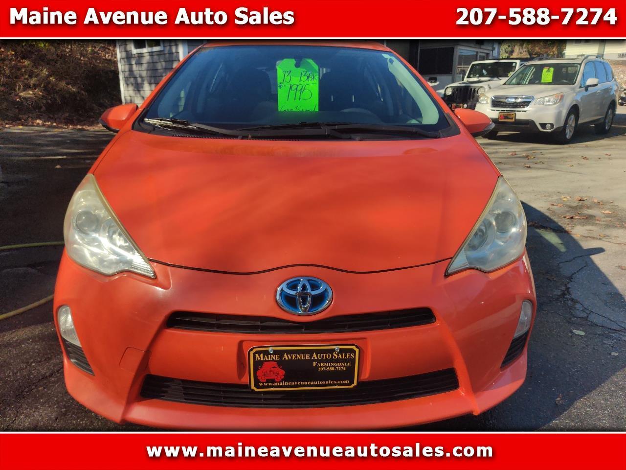 Toyota Prius c One 2013