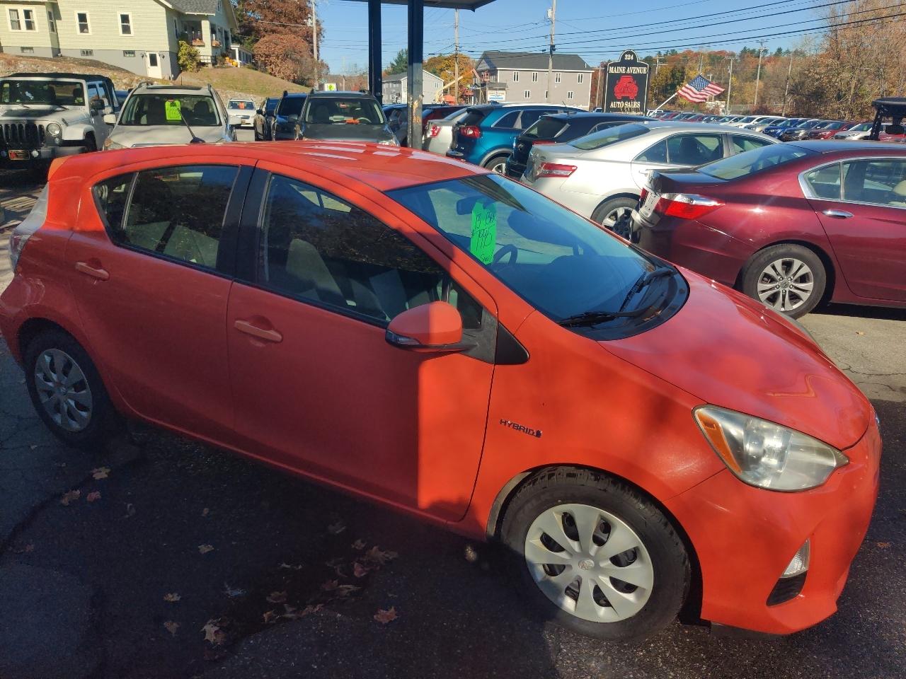 Toyota Prius c One 2013