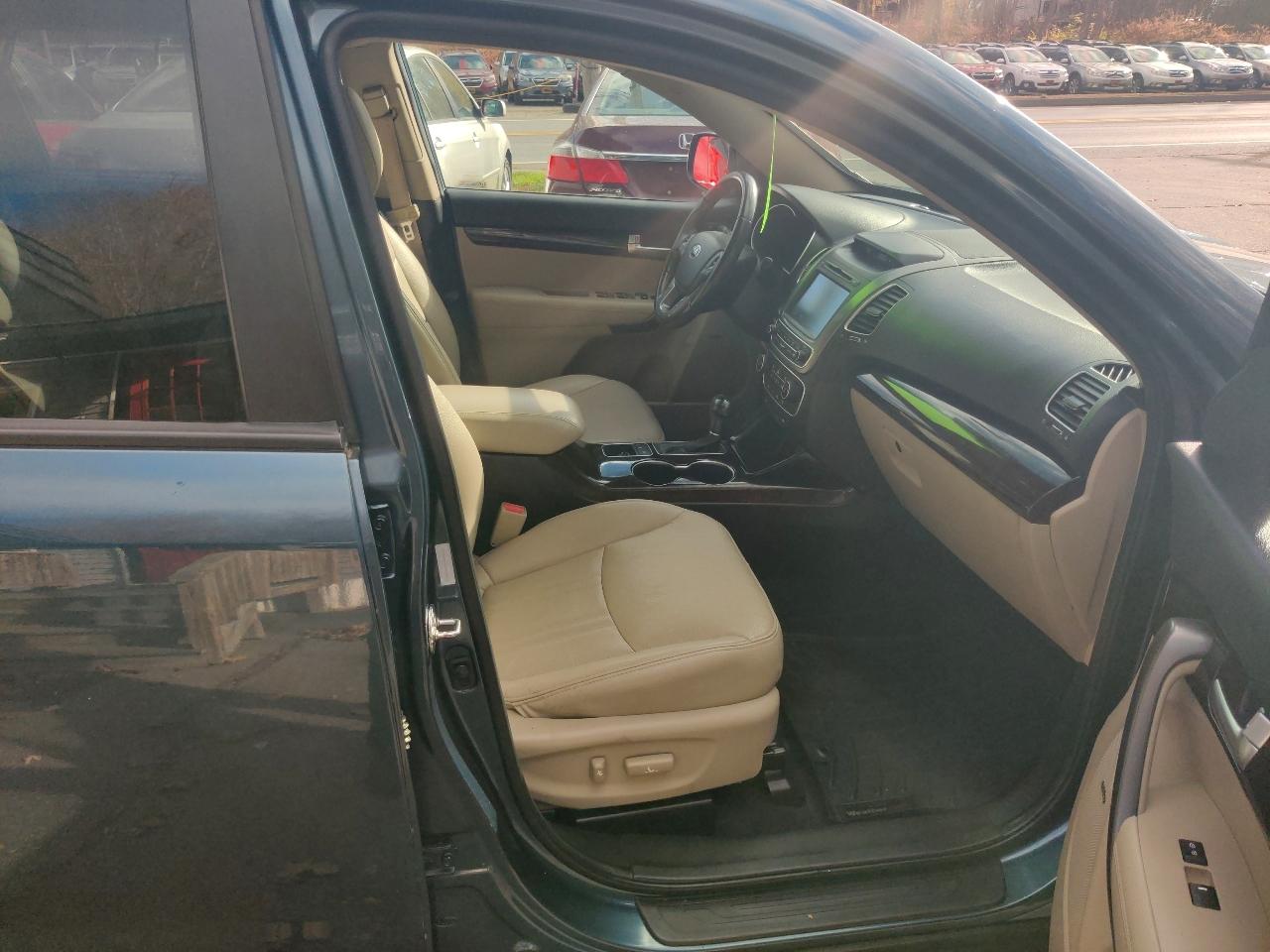 Kia Sorento EX V6 AWD 2014