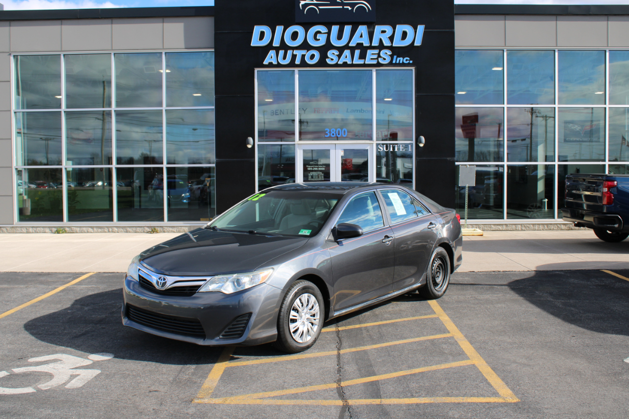 Toyota Camry LE 2012