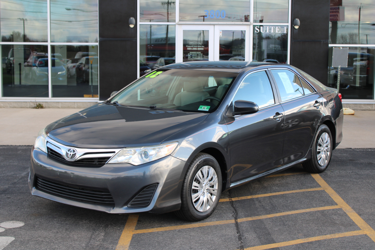 Toyota Camry LE 2012