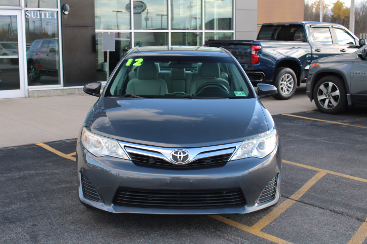 Toyota Camry LE 2012