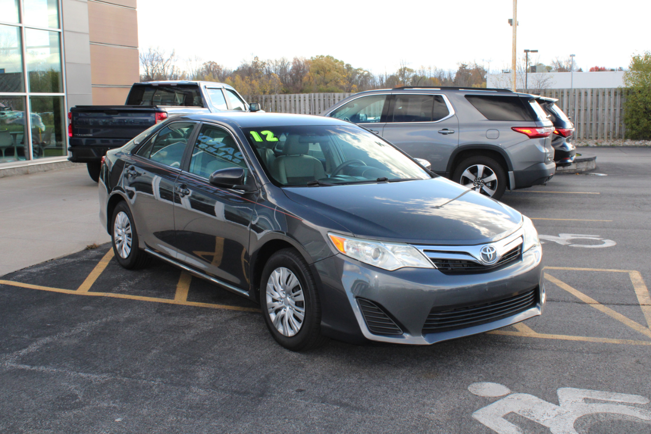 Toyota Camry LE 2012