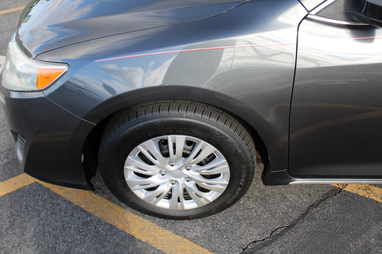 Toyota Camry LE 2012