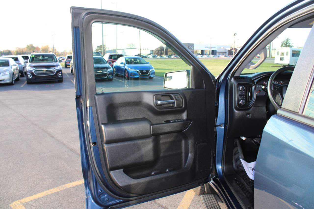 Chevrolet Silverado 1500 Work Truck Crew Cab Short Box 4WD 2019