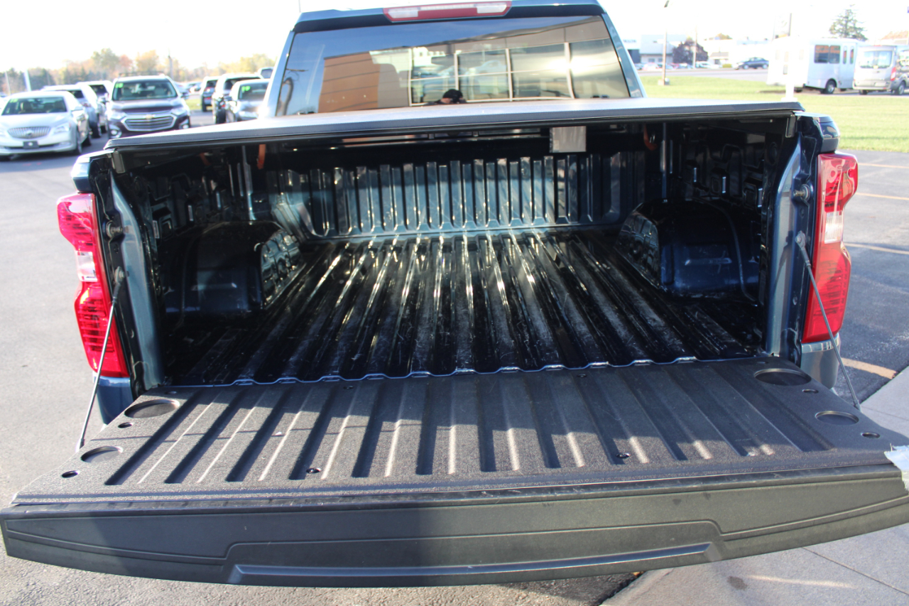 Chevrolet Silverado 1500 Work Truck Crew Cab Short Box 4WD 2019