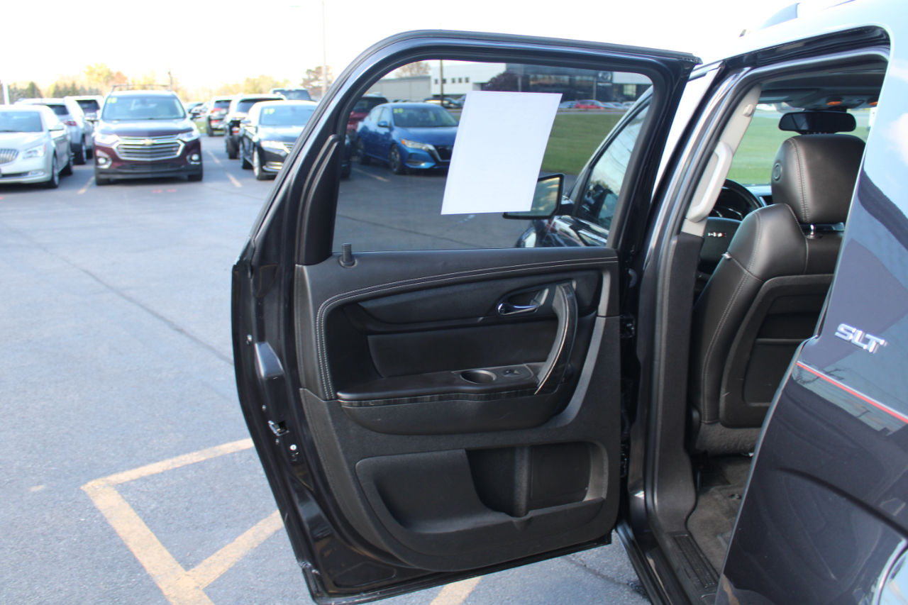 GMC Acadia SLT-1 AWD 2016 GMC Acadia SLT-1 AWD 2016