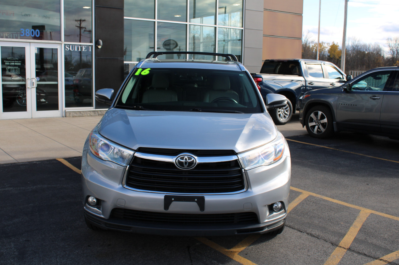 Toyota Highlander Limited AWD V6 2016