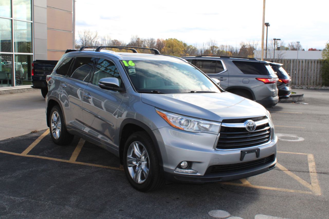 Toyota Highlander Limited AWD V6 2016