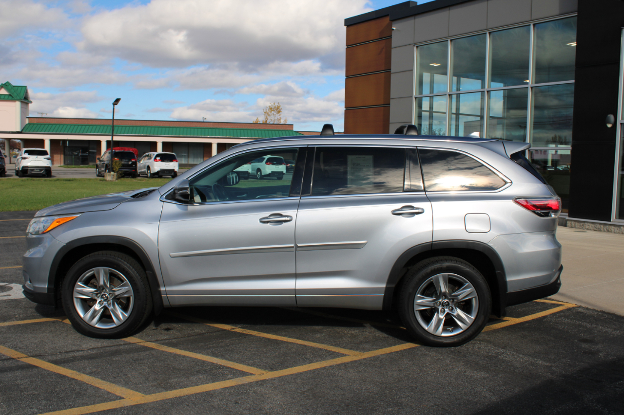 Toyota Highlander Limited AWD V6 2016