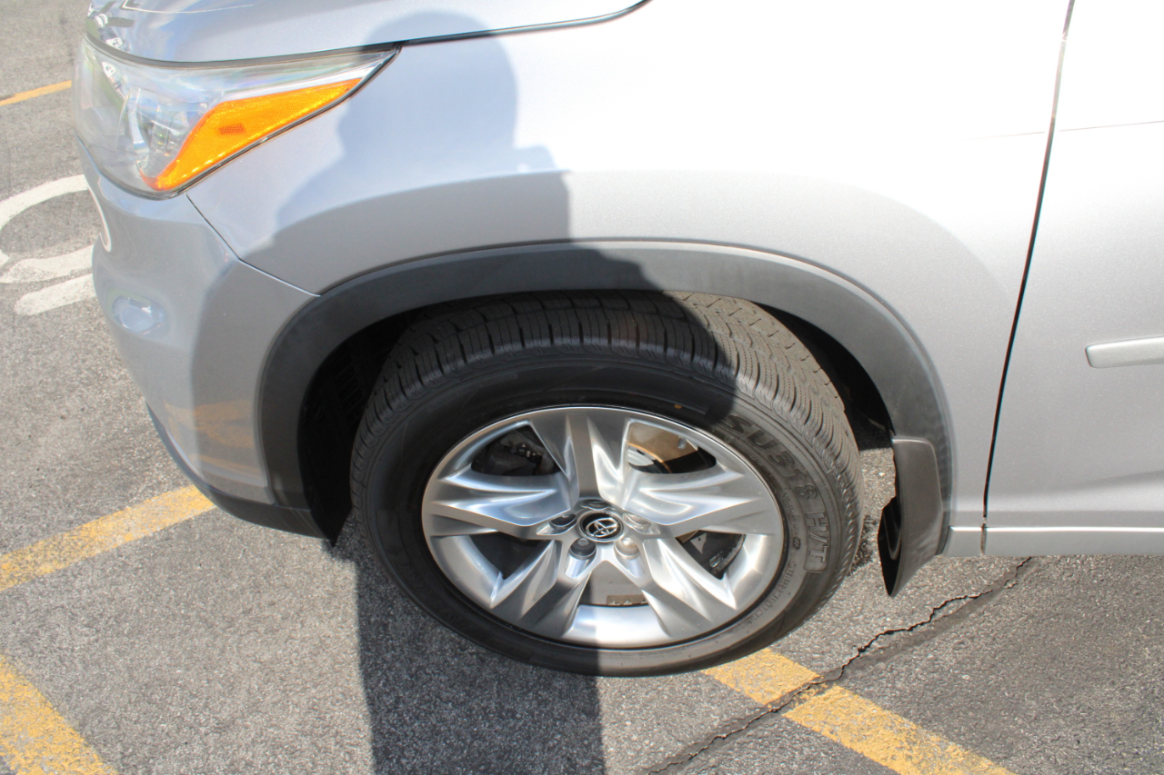 Toyota Highlander Limited AWD V6 2016